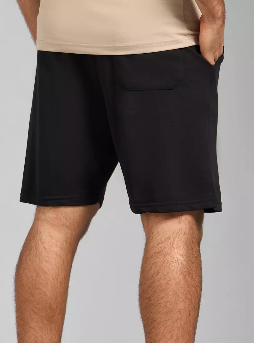 Plain Anti-Pilling Shorts with Pockets and Drawstring Closure-2