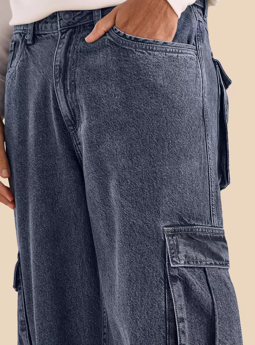 Plain Loose Fit Cargo Jeans-3
