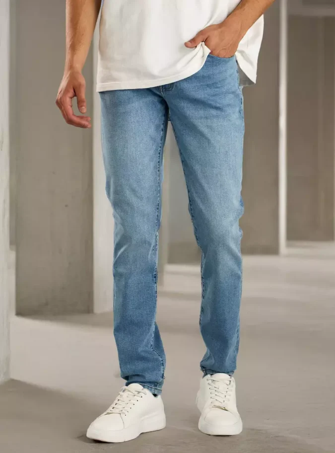 Plain Skinny Fit Jeans with Pockets-1