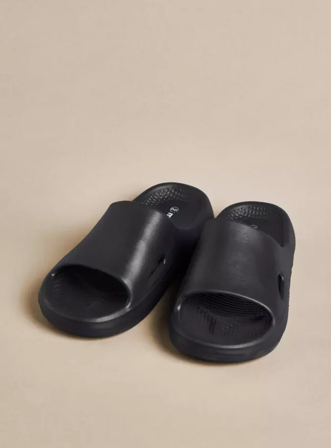 Plain Slip-On Volume Slides-4