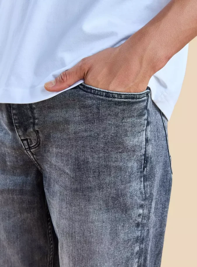 Plain Straight Fit Jeans-3