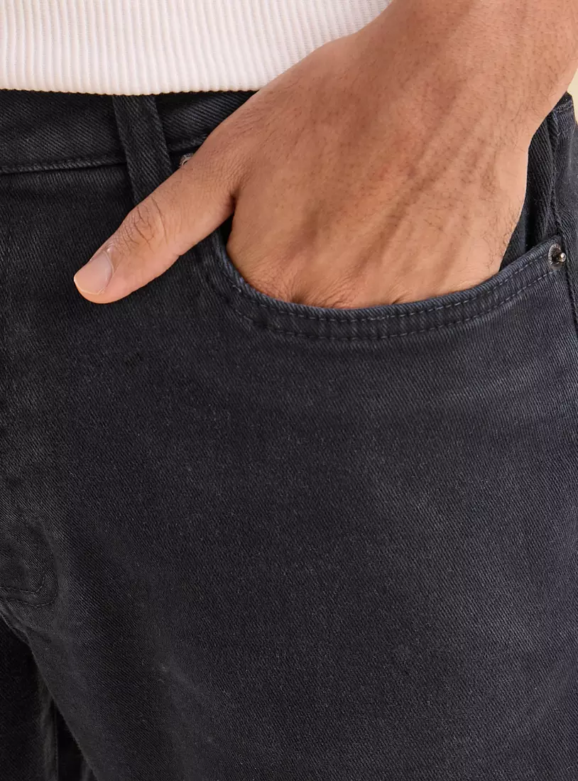 Plain Straight Fit Jeans-3