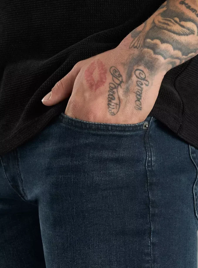 Plain Straight Fit Jeans-3