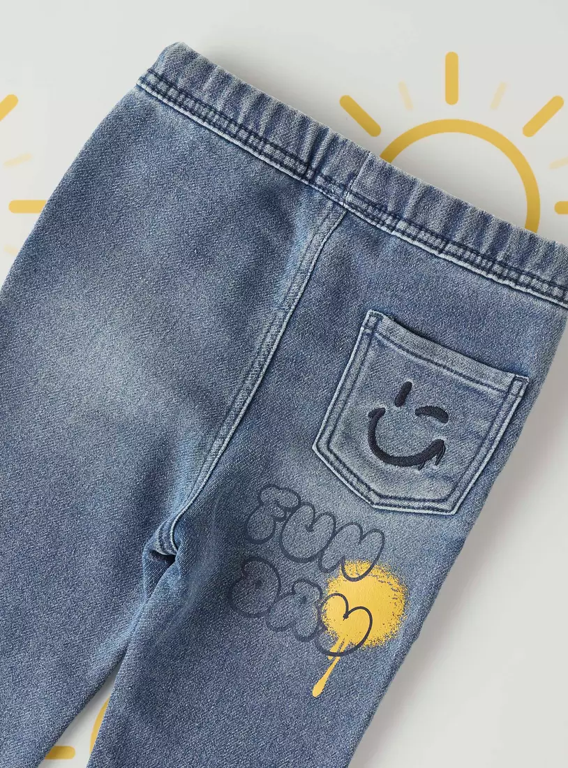 Smile Print Jogger Jeans-4