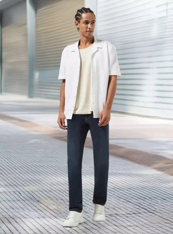 Straight Fit Jeans-4