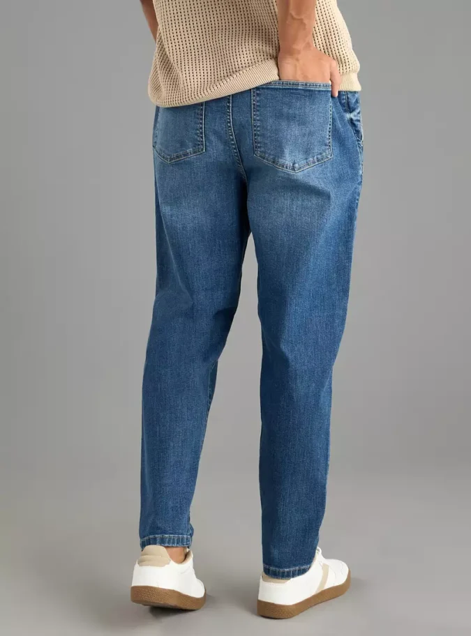 Tapered Fit Jeans-2