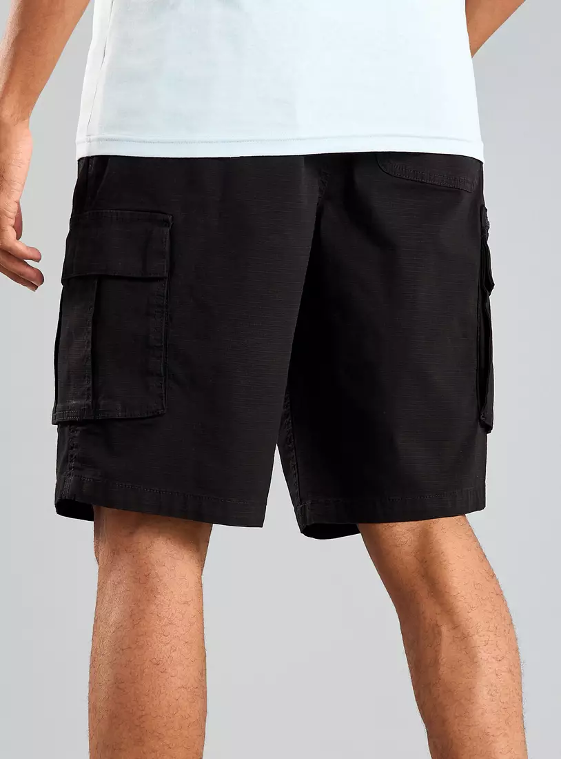 Textured Cargo Shorts2