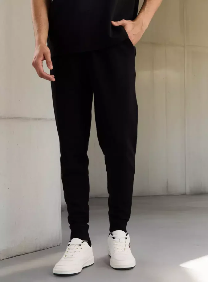 Textured Joggers with Pockets-1