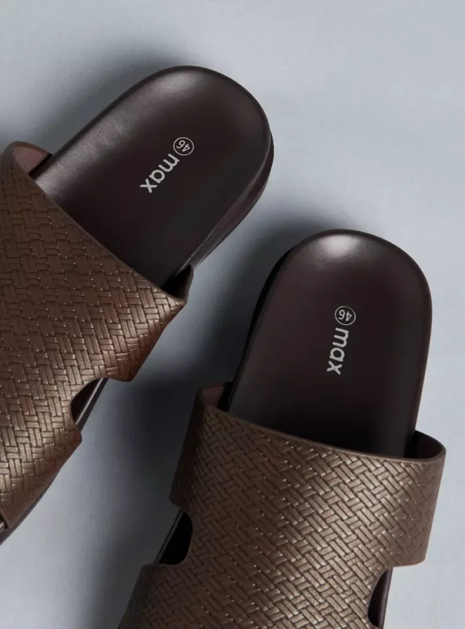 Textured Slip-On Sandals -2