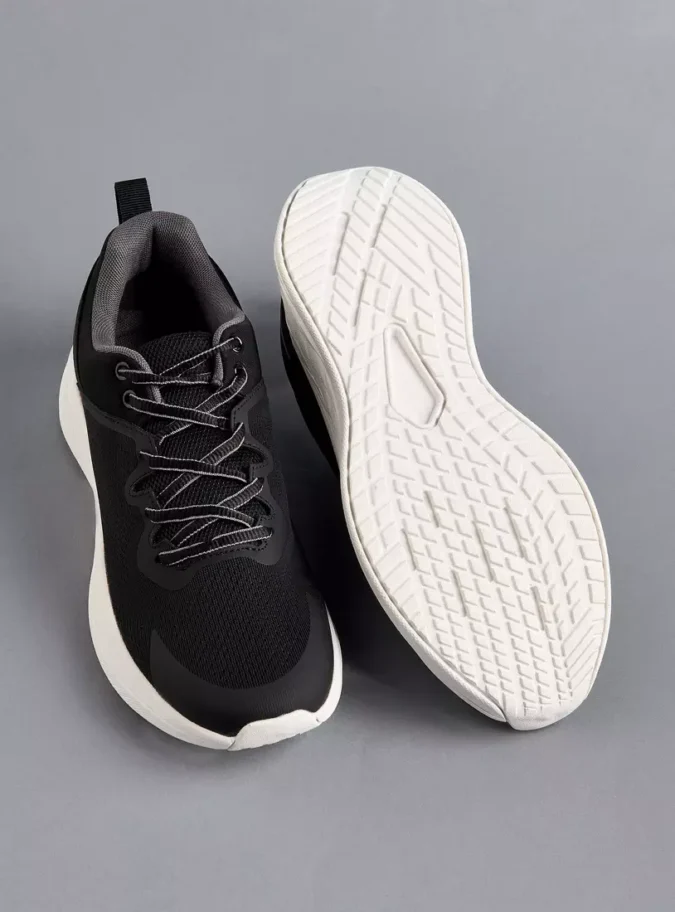 Textured Sports Shoes with Lace-Up Closure-4