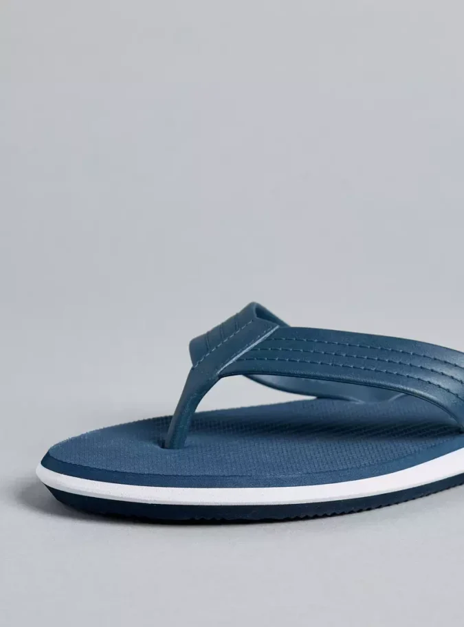 Textured Thong Slippers-3