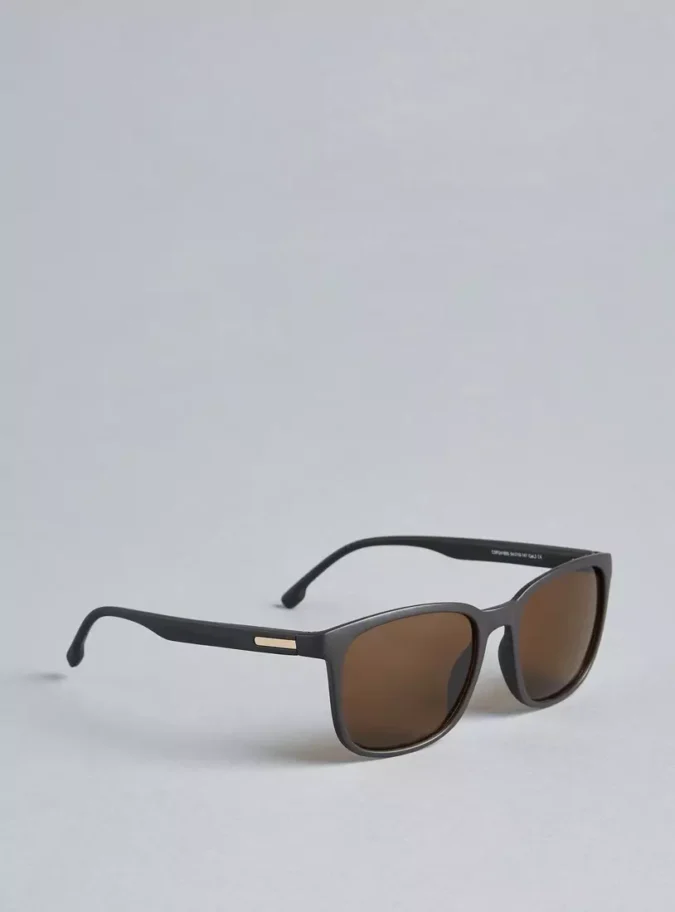 Tinted Full Rim Sunglasses-2
