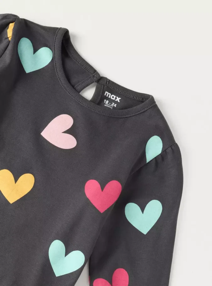 All-Over Heart Print T-shirt-3