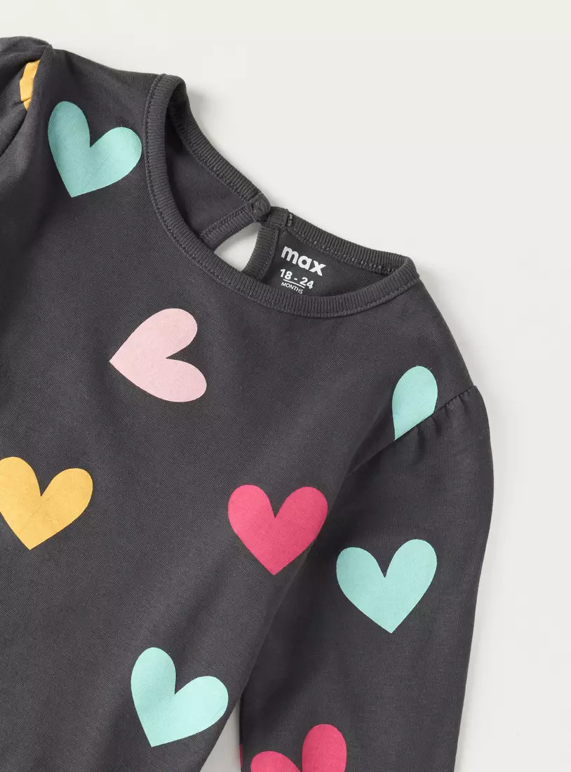 All-Over Heart Print T-shirt-3