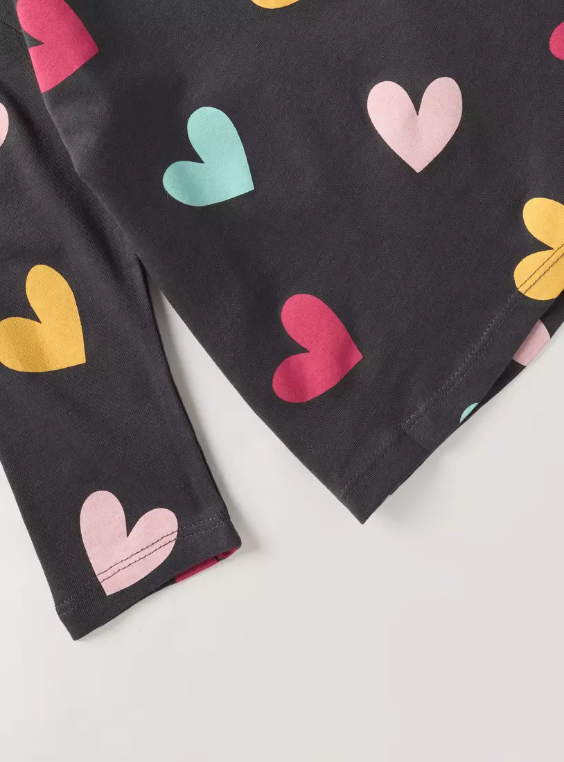 All-Over Heart Print T-shirt-4