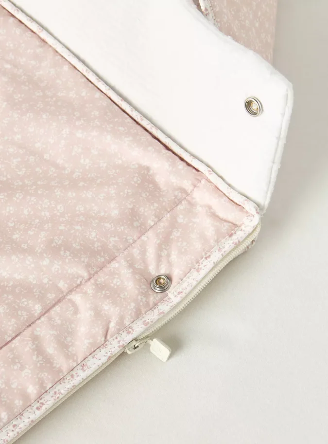 Cambrass All-Over Print Nest Clips-4