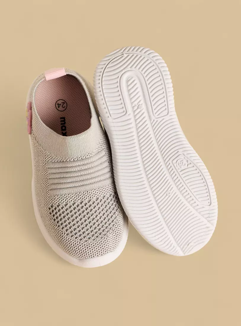 Flyknit Textured Slip-On Sports Shoes-3