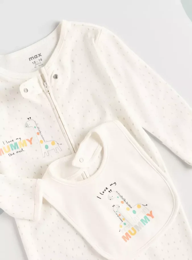 Giraffe Print Cotton Sleepsuit with Bib4