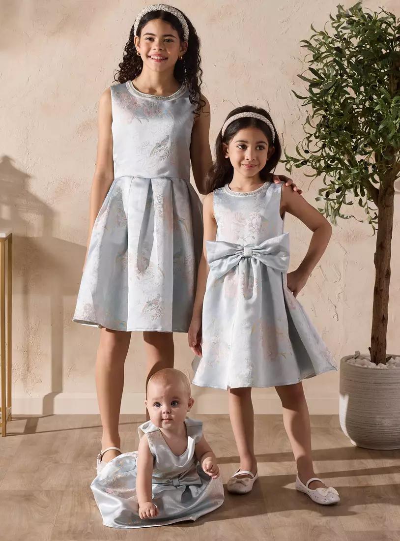 Jacquard Sleeveless Dress with Bow Applique-2