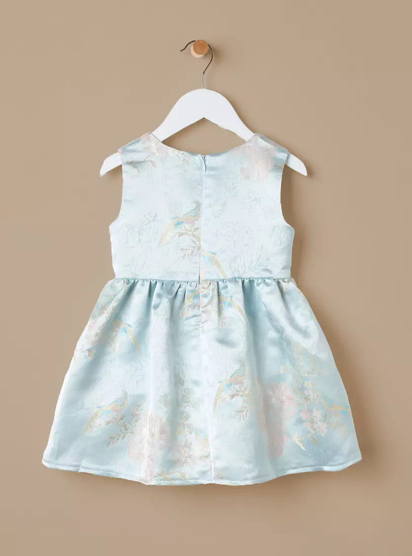 Jacquard Sleeveless Dress with Bow Applique-3