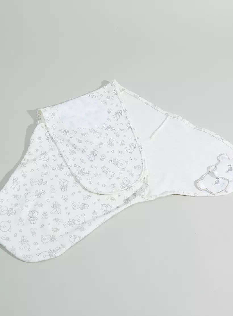 Juniors Bear Printed Baby Cuddle Wrap-3