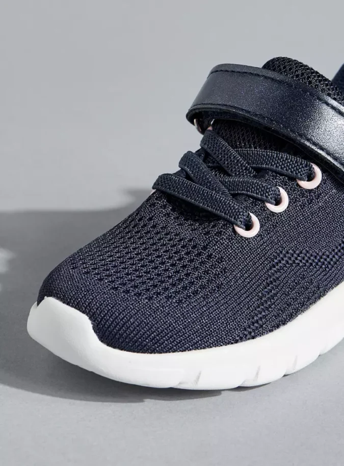 Mesh Detail Sports Shoes with Hook and Loop Closure-3